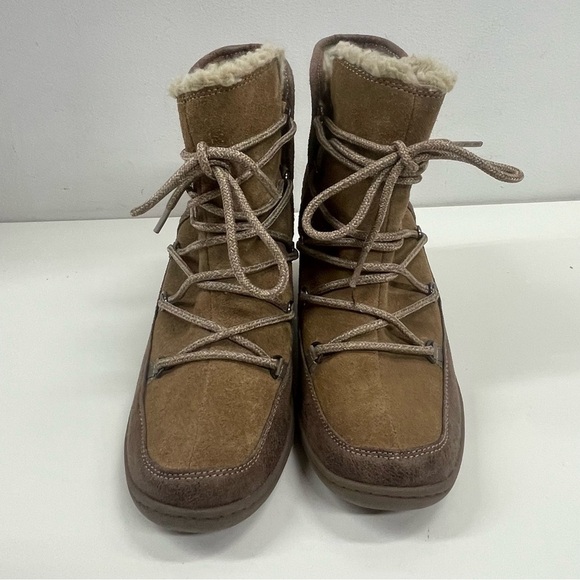 Skechers Suede Lace Up Ankle Boot Size 9 - Picture 7 of 9